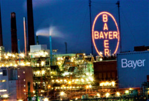 Bayer reaches agreement to postpone more glyphosate lawsuits for settlement talks (reuters.com)